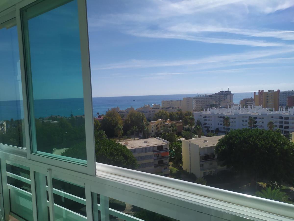 Carihuela Sea Views Apartment Торемолинос Екстериор снимка