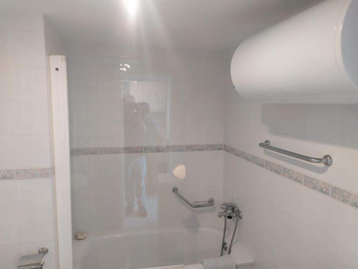Carihuela Sea Views Apartment Торемолинос Екстериор снимка